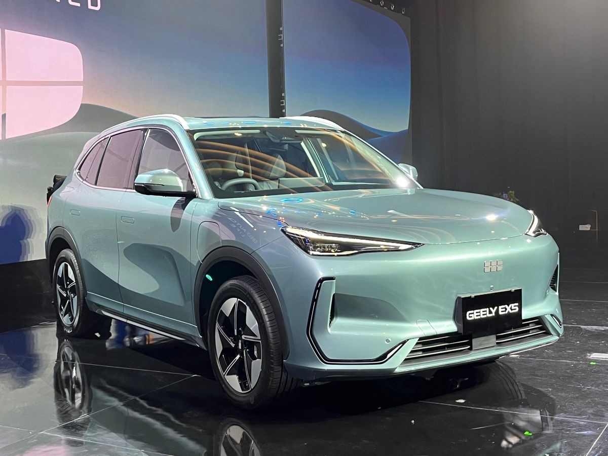 GEELY EX5